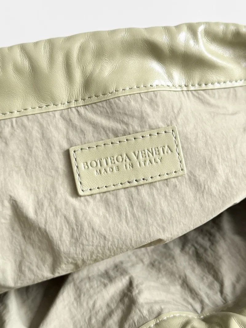 Bottega Veneta Sage Green Intrecciato Satchel Bag - Image 7