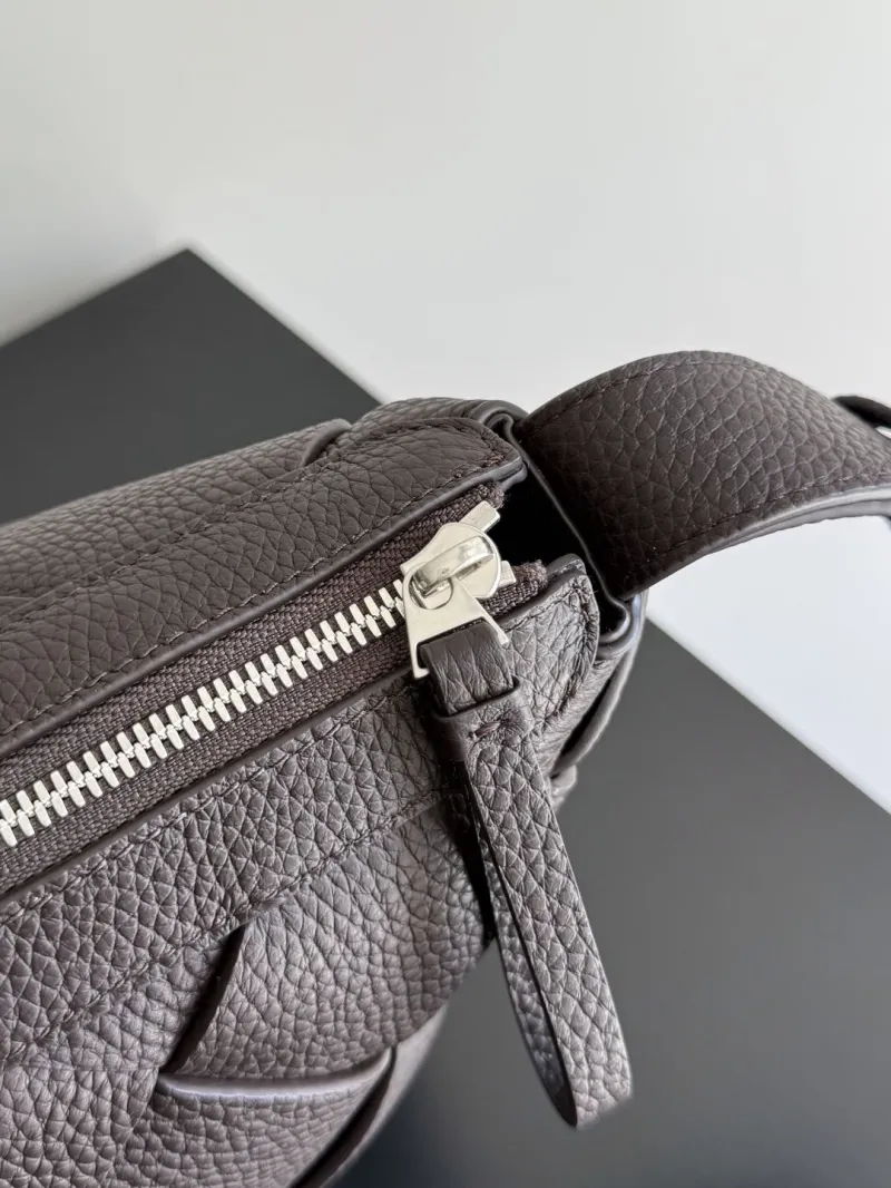 Bottega Veneta Dark Brown Woven Leather Crossbody Satchel Bag 39 - Image 5