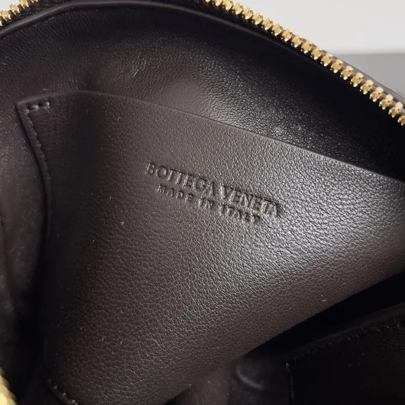 Bottega Veneta Brown Woven Leather Crossbody Bag - Image 8