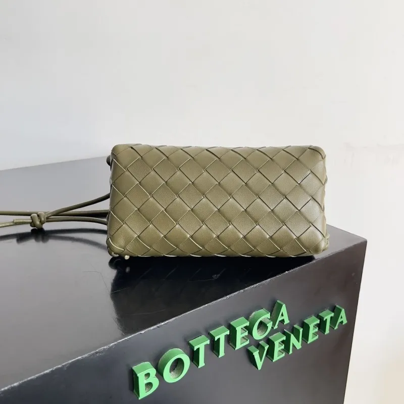 Bottega Veneta Olive Woven Crossbody Bag - Image 3