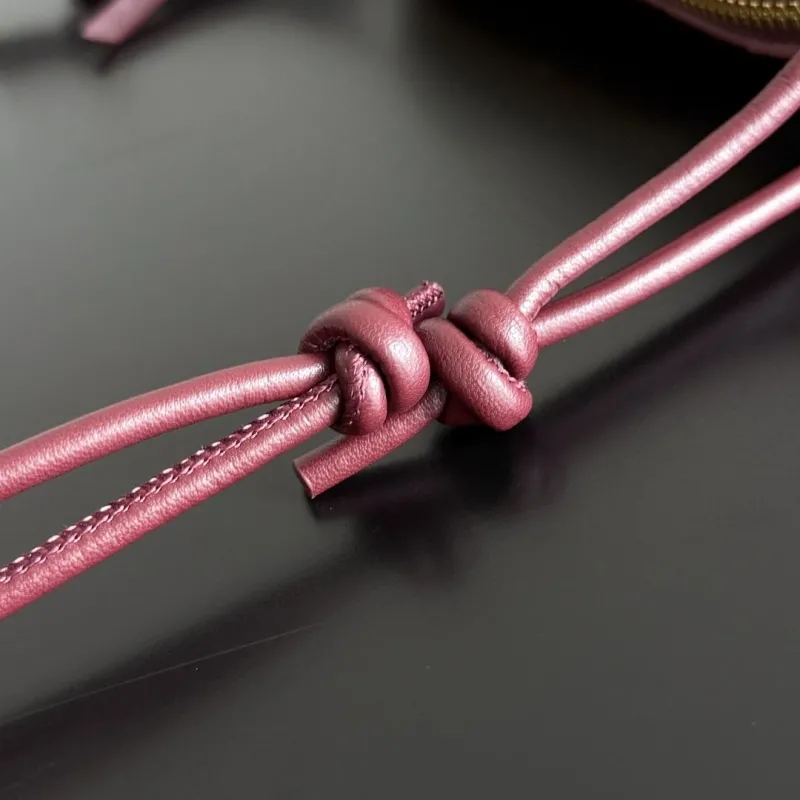 Bottega Veneta Burgundy Intrecciato Crossbody Bag - Image 3