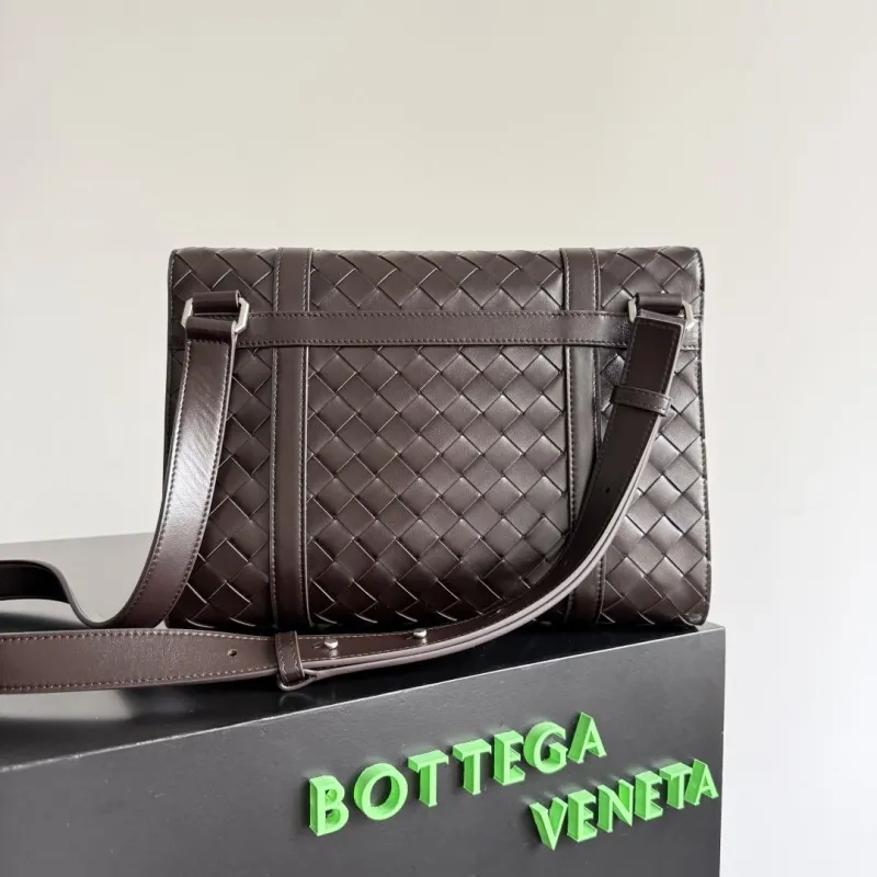 Bottega Veneta Brown Intrecciato Satchel Crossbody Bag - Image 3