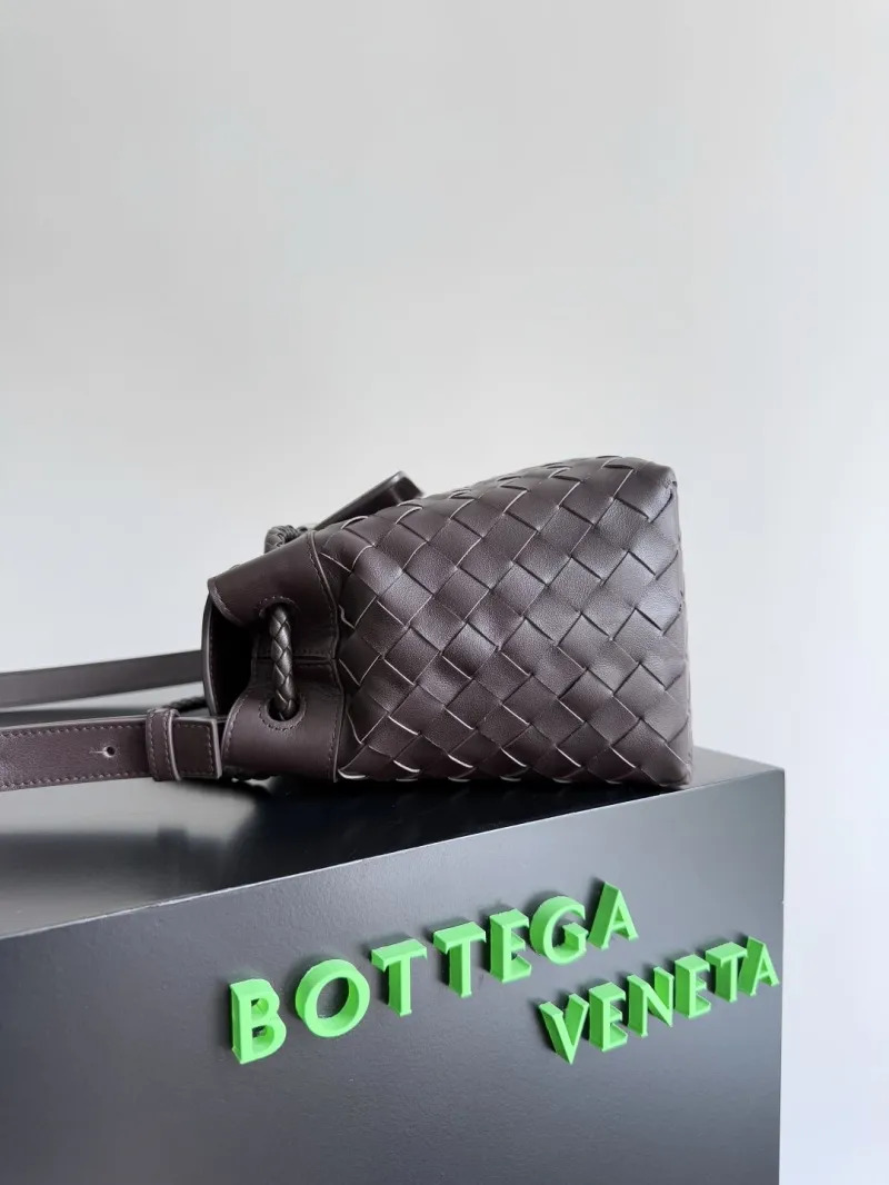Bottega Veneta Brown Woven Leather Satchel Bag - Image 3