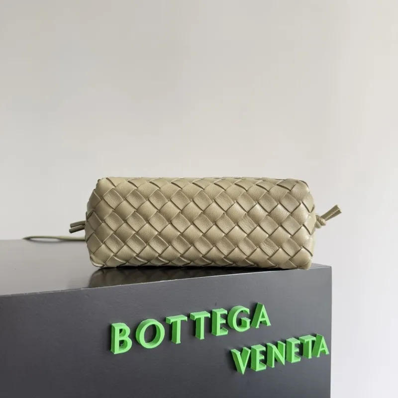Bottega Veneta Sage Intrecciato Crossbody Bag 63 - Image 5