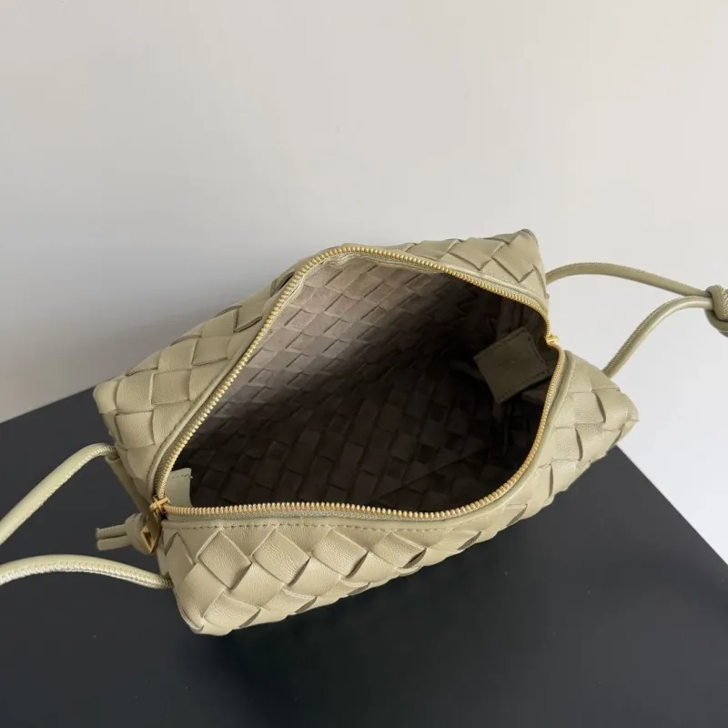 Bottega Veneta Sage Intrecciato Crossbody Bag 63 - Image 9