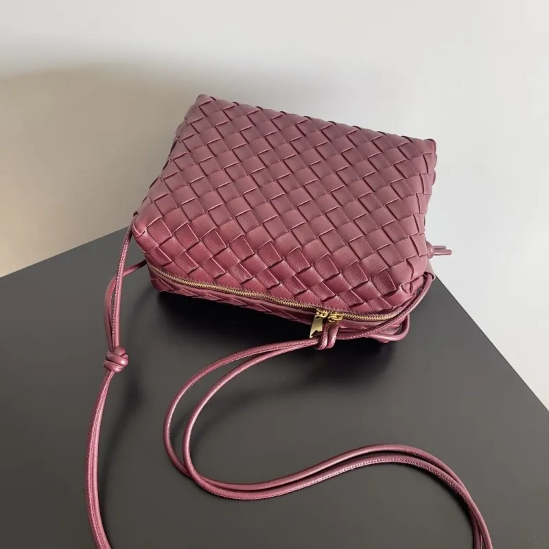 Bottega Veneta Burgundy Woven Crossbody Bag - Image 6