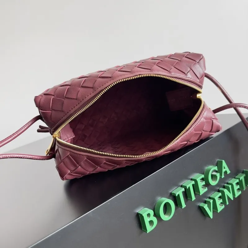 Bottega Veneta Burgundy Woven Crossbody Bag - Image 9
