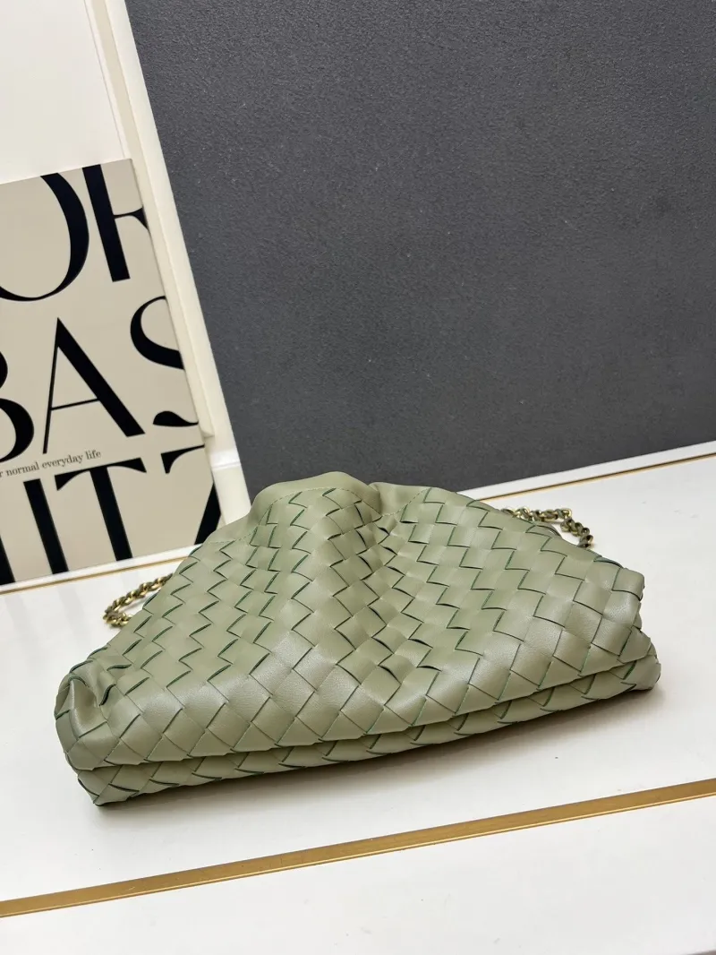 BV S02090 Sage Green Chain Satchel Bag - Image 8