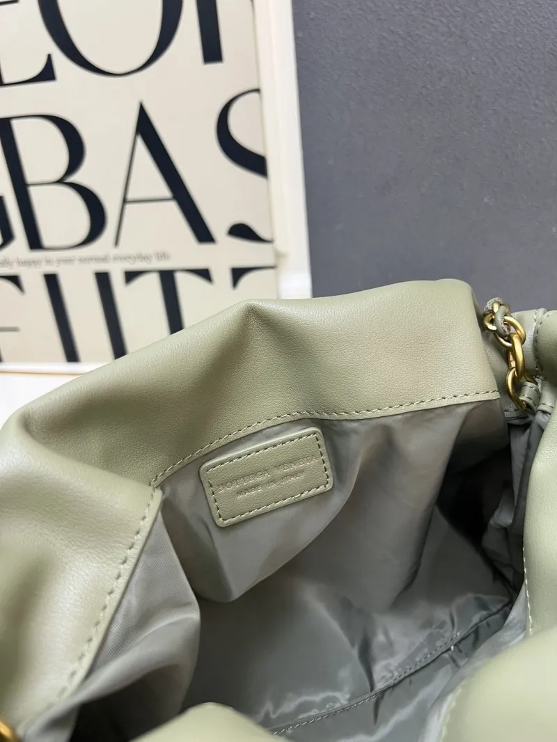 BV S02090 Sage Green Chain Satchel Bag - Image 10