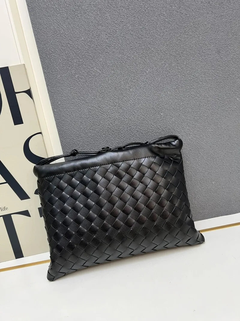 BV S06006 Black Woven Leather Satchel Bag Size 23x32x1 - Image 9