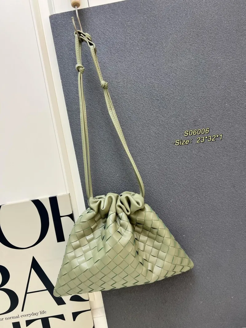 BV Sage Green Woven Satchel Bag S06006 Size 23*32*1