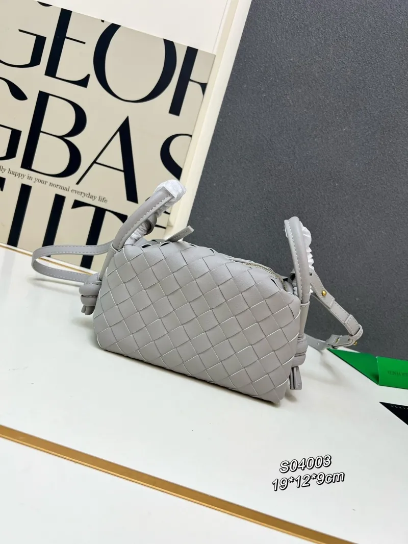 BV Gray Woven Satchel Bag S04003