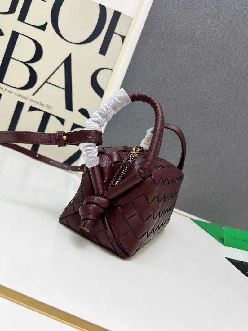 Bottega Veneta Burgundy Woven Satchel Bag S04003 - Image 4