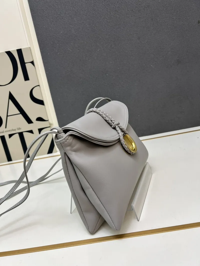 BV Gray Crossbody Satchel Bag S05282 - Image 3