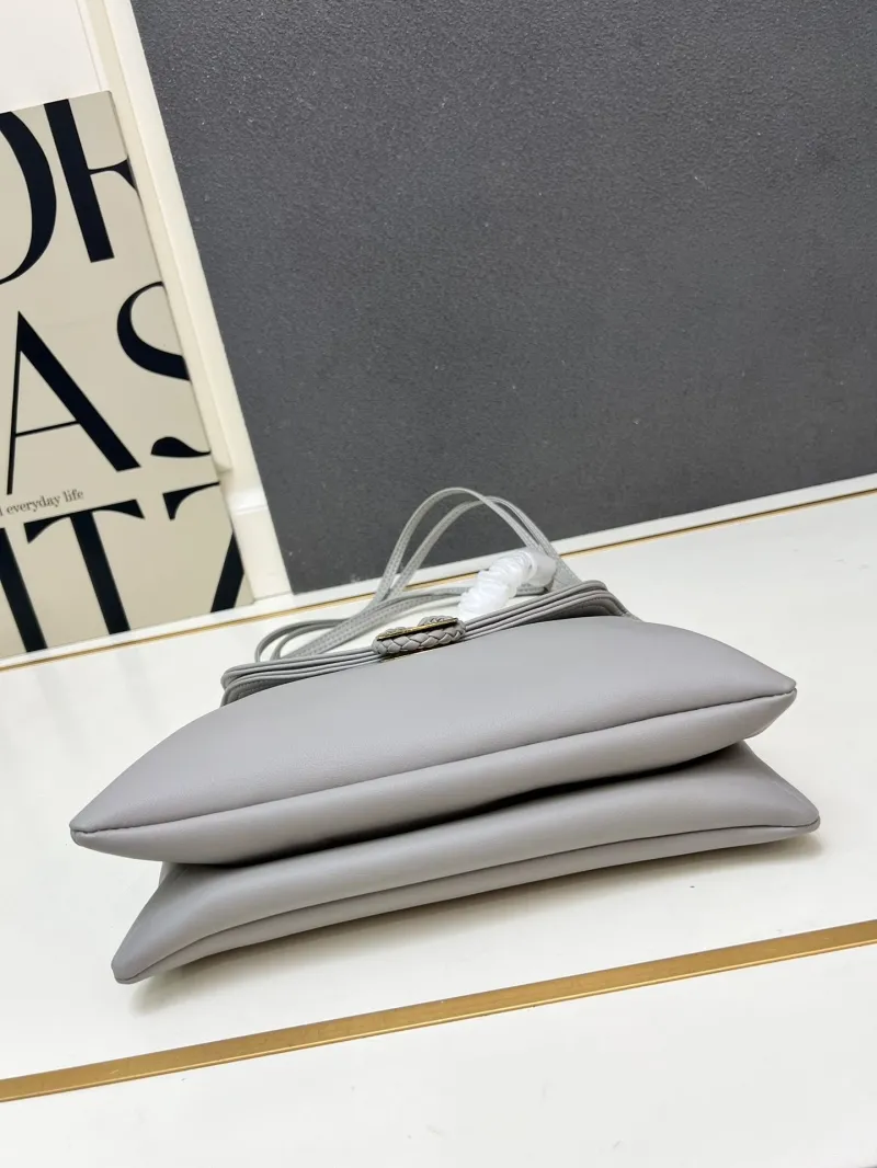 BV Gray Crossbody Satchel Bag S05282 - Image 6