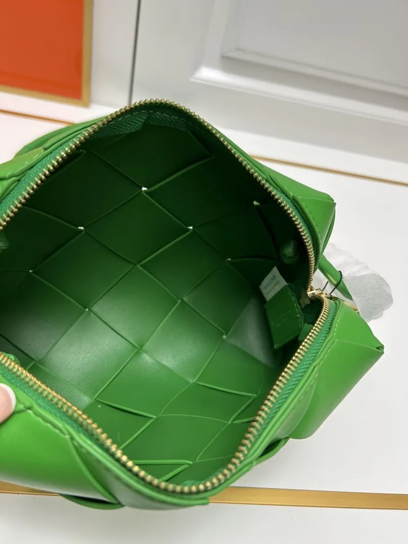 BV Green Woven Satchel Bag S002 - Image 8