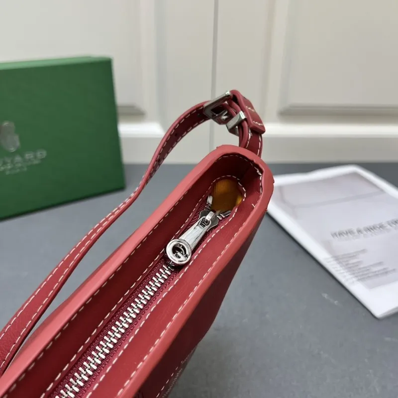 Goyard Burgundy Saddle Crossbody Bag - Image 9