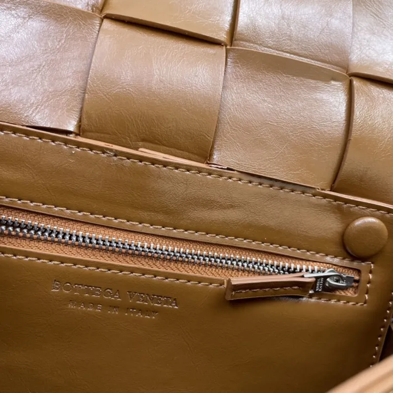 Bottega Veneta Brown Leather Satchel Bag S03040 23cm - Image 9