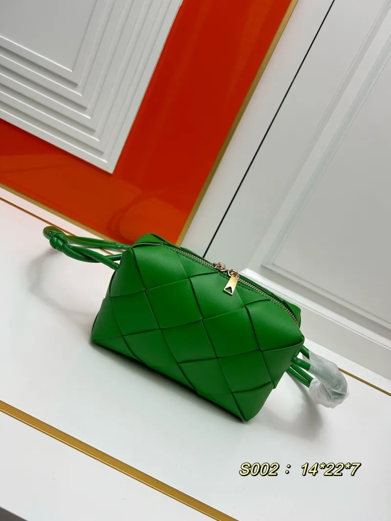 BV Green Woven Satchel Bag S002