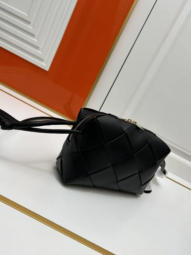 BV Black Woven Satchel Bag S002 - Image 3