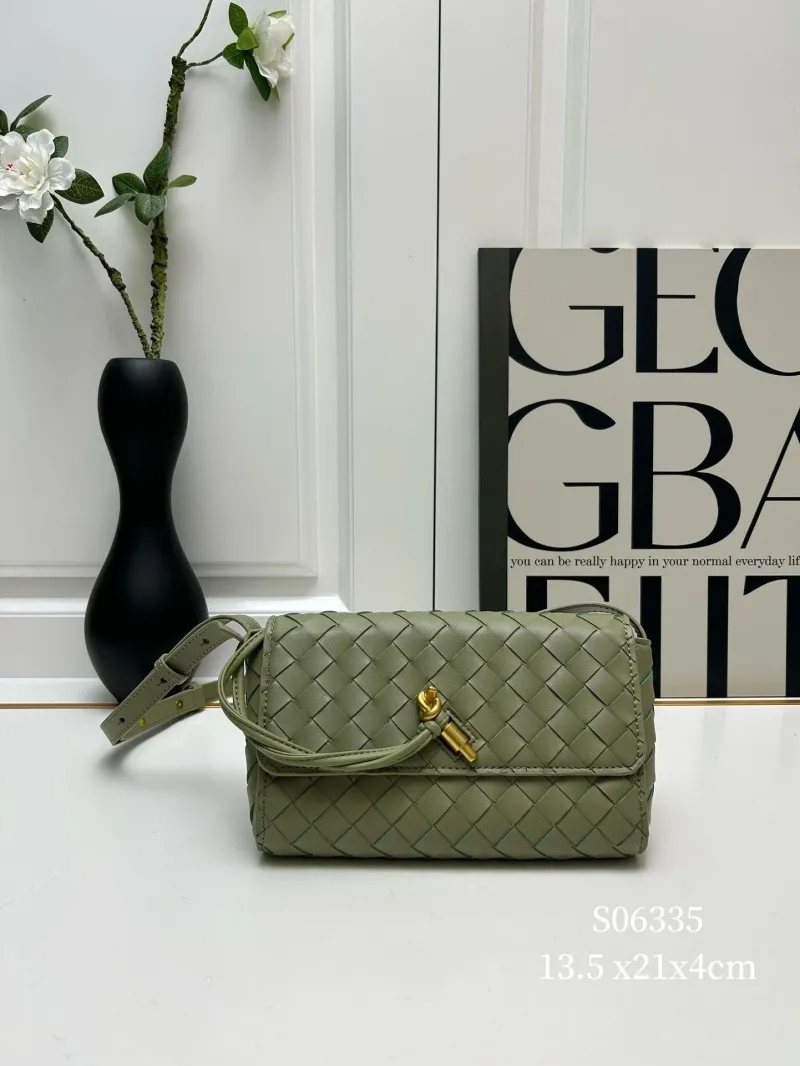 BV Woven Crossbody Satchel Bag S06335 - Image 3