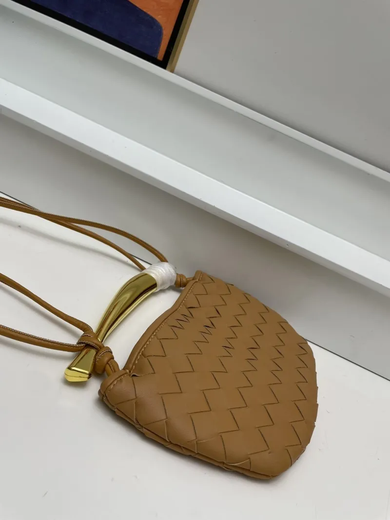 BV Brown Woven Leather Small Sardine Satchel Bag S0277 - Image 6