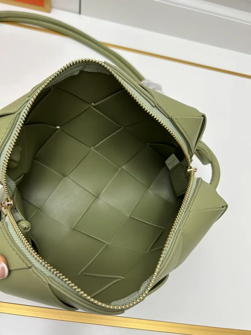 BV Olive Green Woven Satchel Bag S002 - Image 8