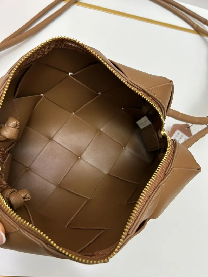 BV Brown Woven Leather Satchel Bag S002 - Image 8