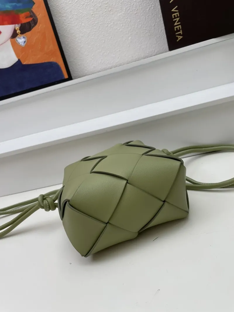 Bottega Veneta Olive Green Woven Crossbody Bag S001 Size 14x14 - Image 7