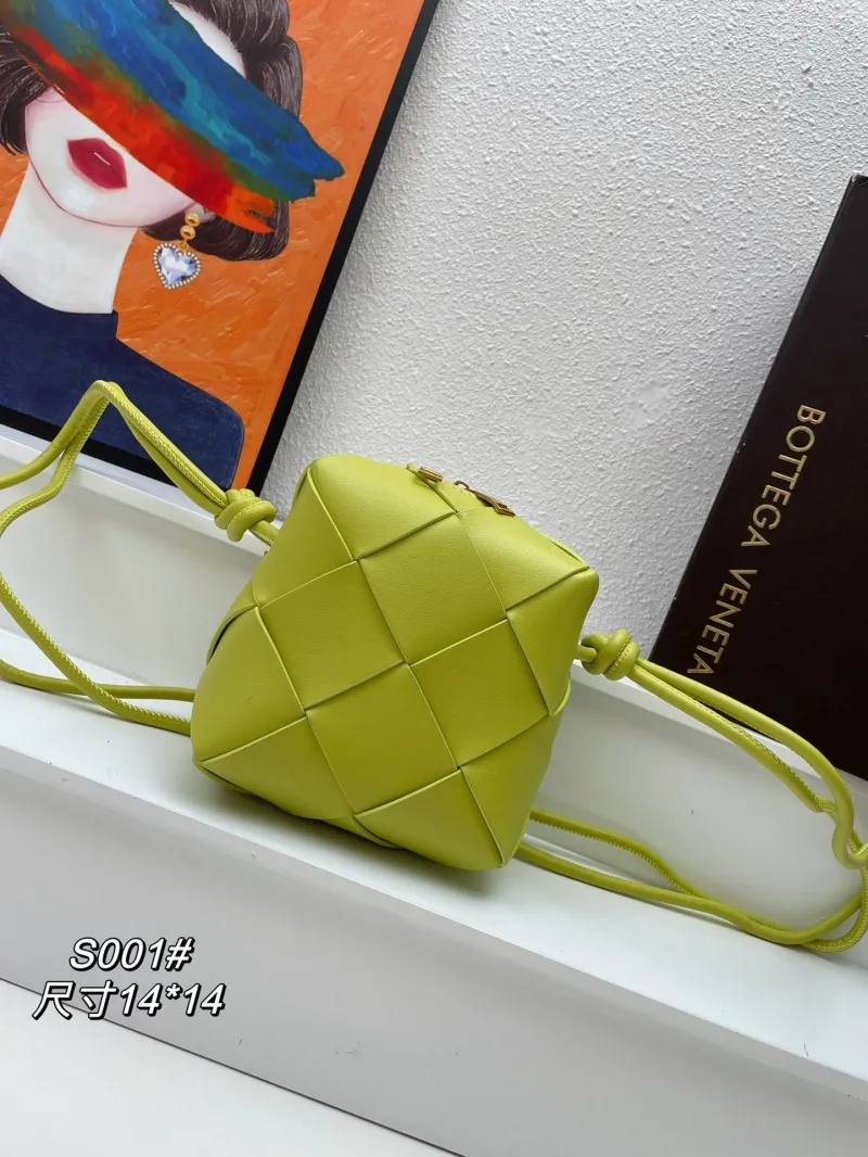 Bottega Veneta Lime Green Woven Bucket Bag S001