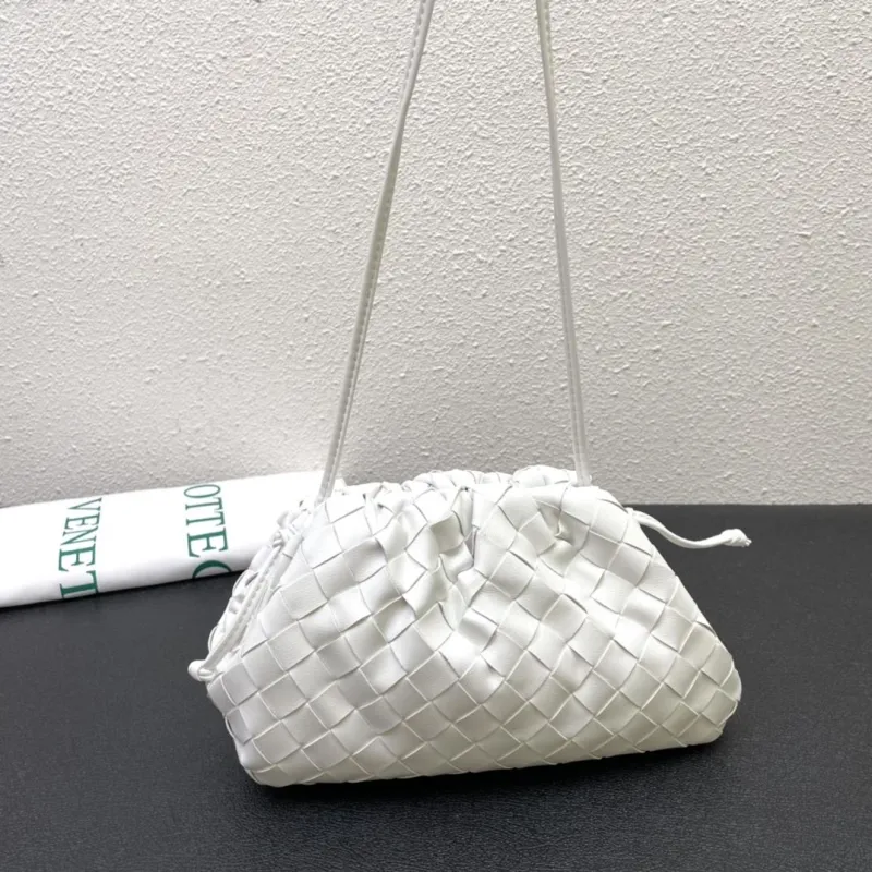 Bottega Veneta White Woven Satchel Bag S2080 - Image 5