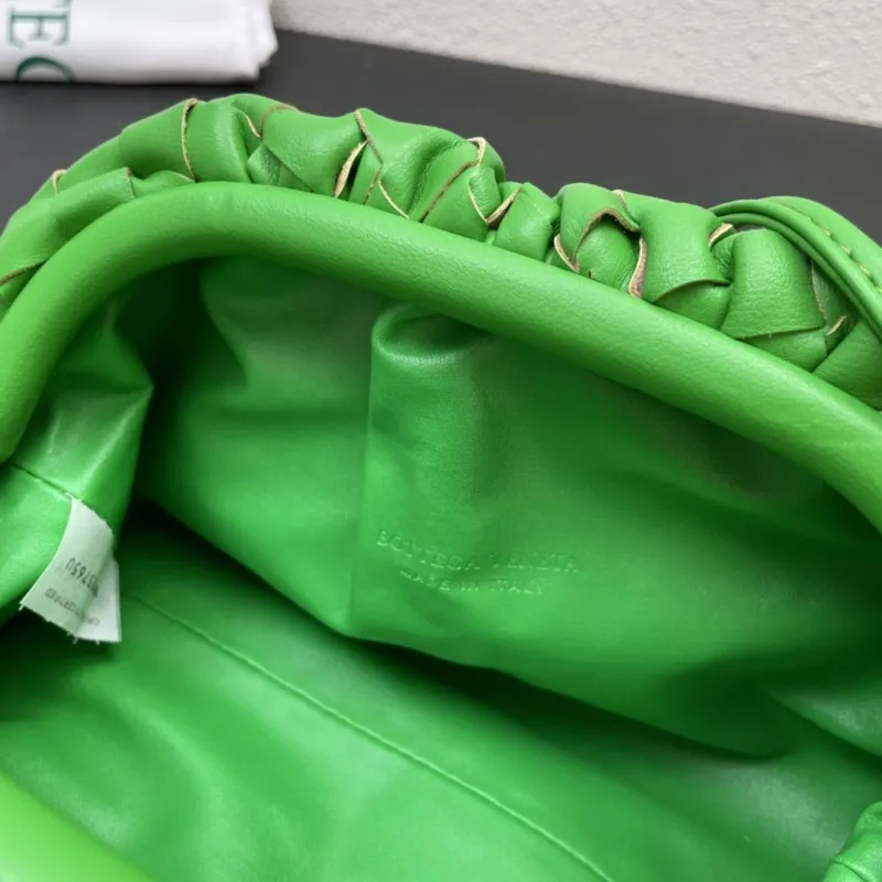 Bottega Veneta Green Woven Crossbody Pouch Bag S2080 S2090 - Image 9