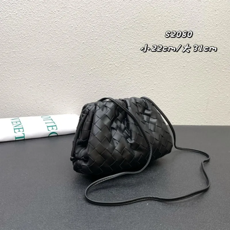 Black Bottega Veneta Crossbody Bag S2080 Small Large - Image 3