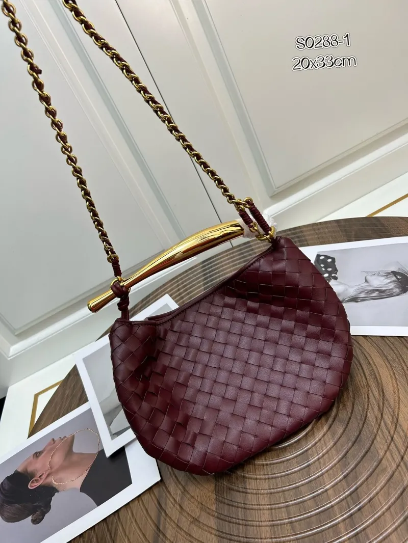 BV Burgundy Woven Satchel Bag S0288-1 20x33cm