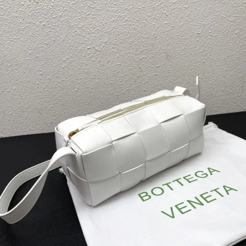 Bottega Veneta White Woven Satchel Bag S009 - Image 3