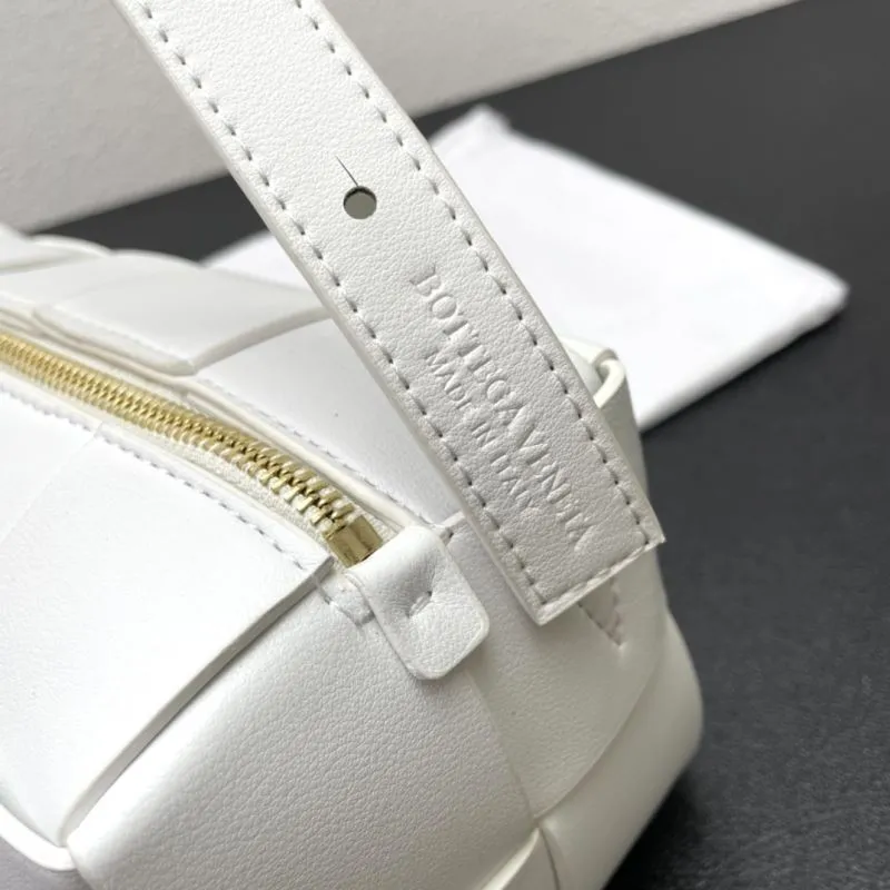 Bottega Veneta White Woven Satchel Bag S009 - Image 6