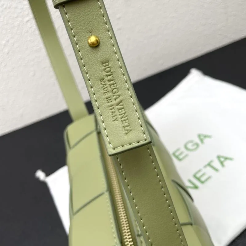 Bottega Veneta Light Green Woven Satchel Bag S009 23.5cm - Image 7