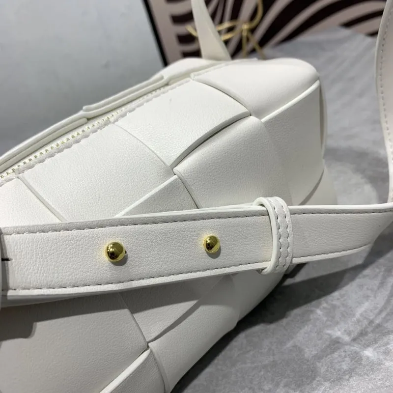 Bottega Veneta 5955 White Leather Satchel Bag - Image 5