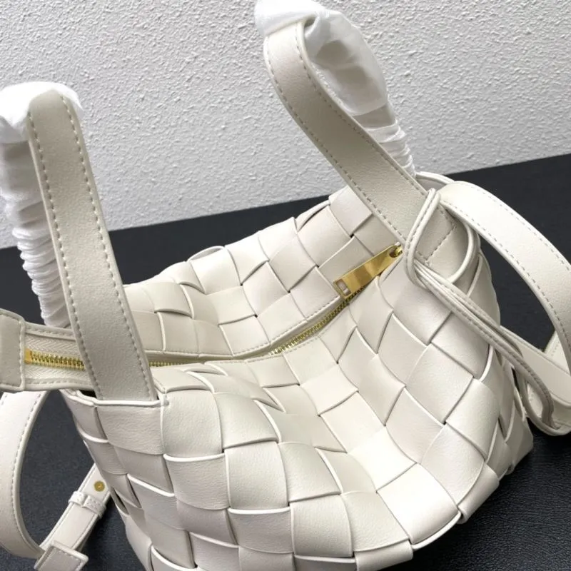 BV Small Woven Cream Satchel Bag 8286 - Image 5