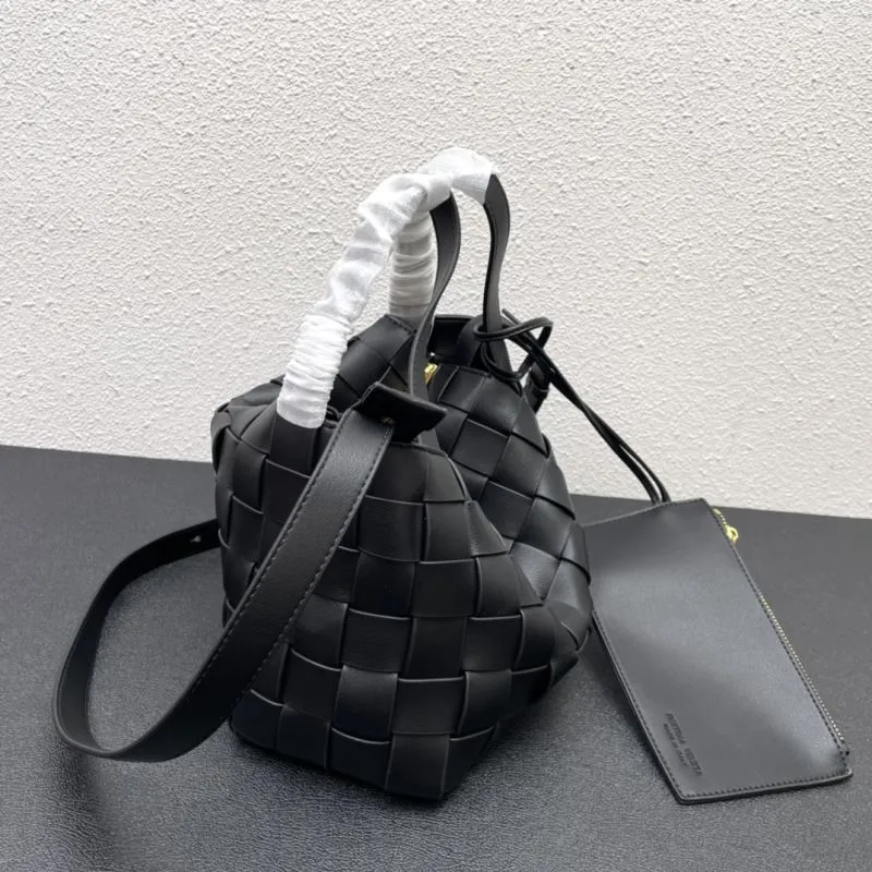 BV Small 24cm Black Woven Satchel Bag 8286 - Image 4