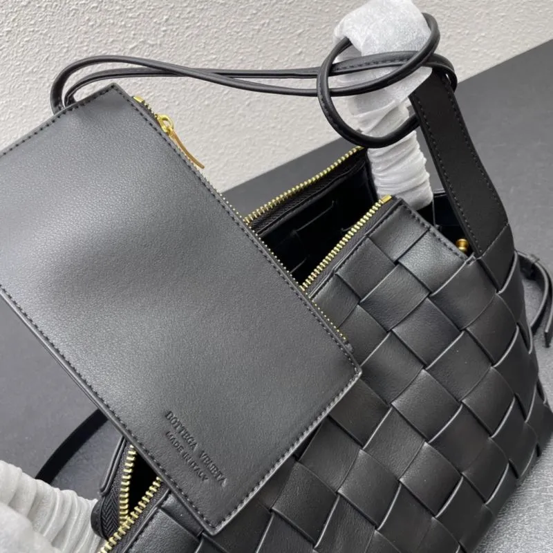 BV Small 24cm Black Woven Satchel Bag 8286 - Image 8