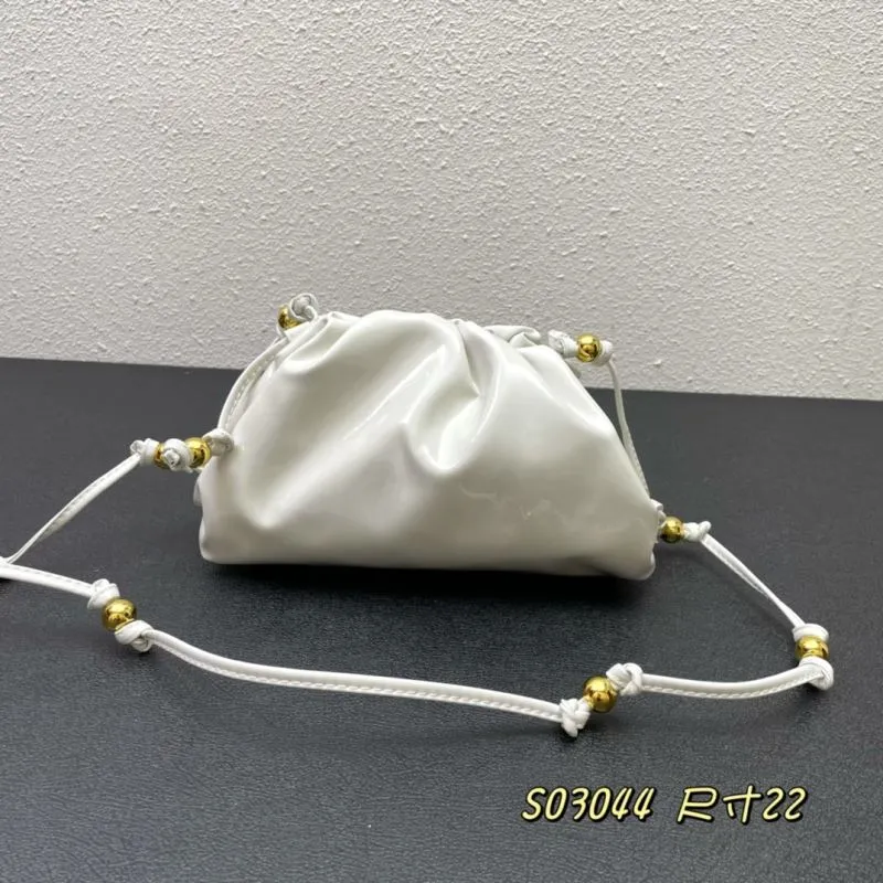 BV White Leather Satchel Bag S03044 Size 22