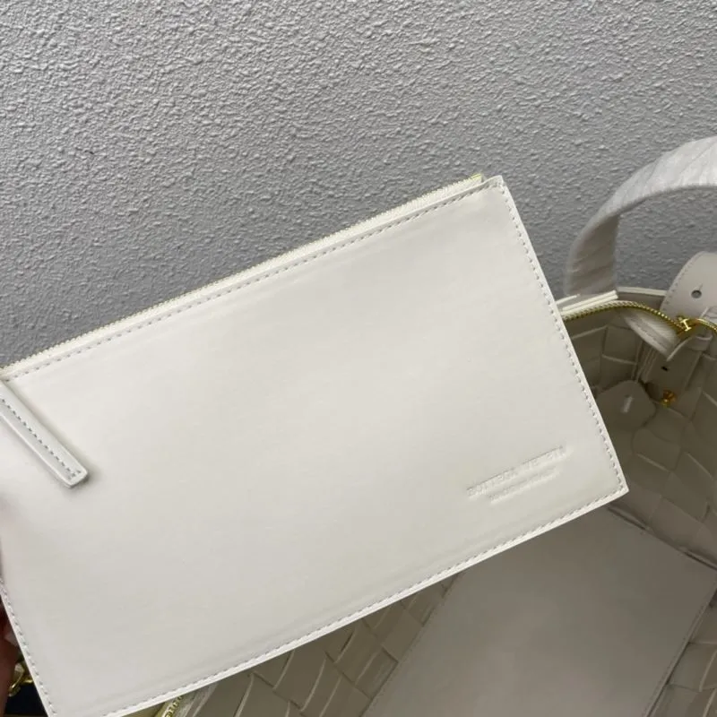 BV Cream Woven Satchel Crossbody Bag 9663 29cm - Image 8