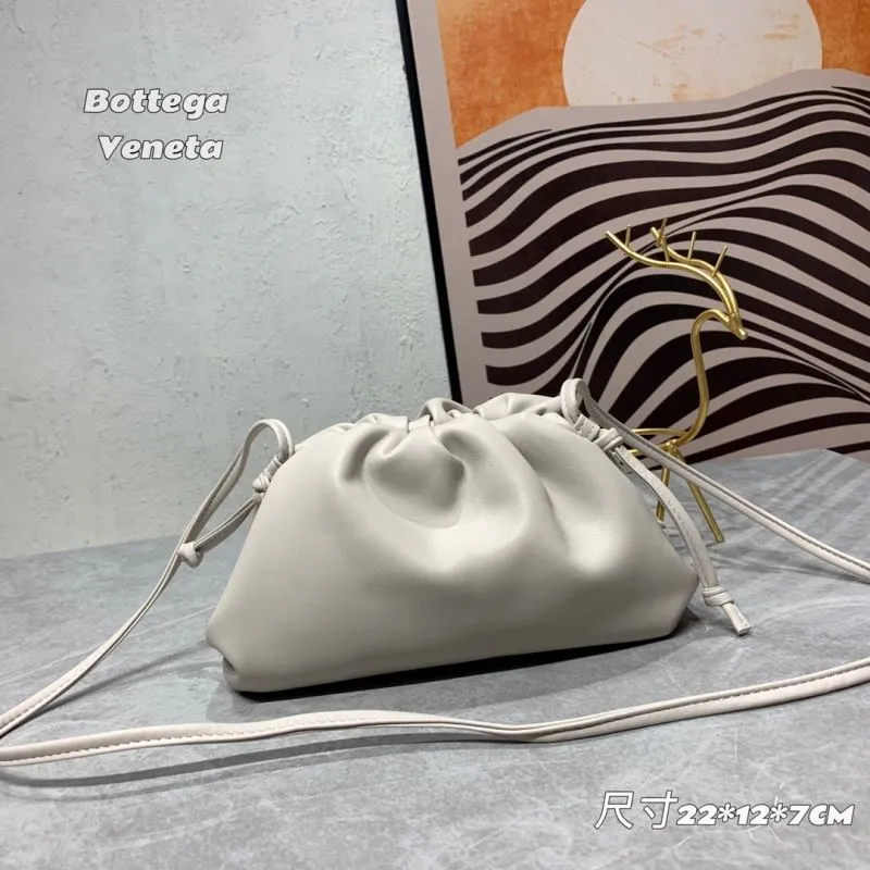 Bottega Veneta Light Beige Crossbody Pouch Bag 22x12x7cm 294