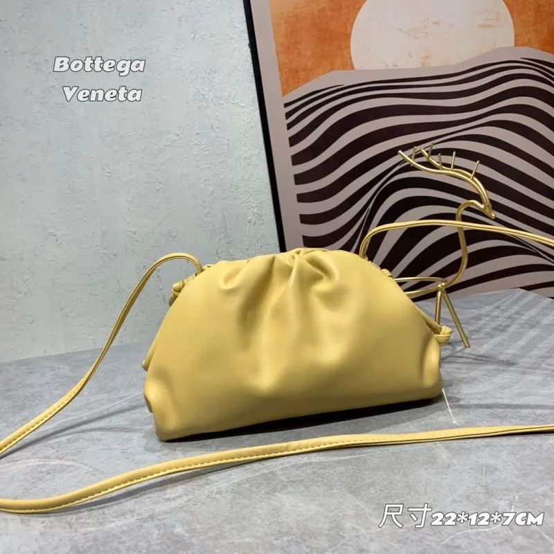 Bottega Veneta Yellow Crossbody Satchel Bag 22x12x7CM