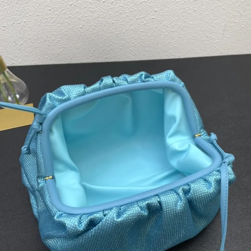 BV 9919 Large Blue Satchel Bag - Image 7