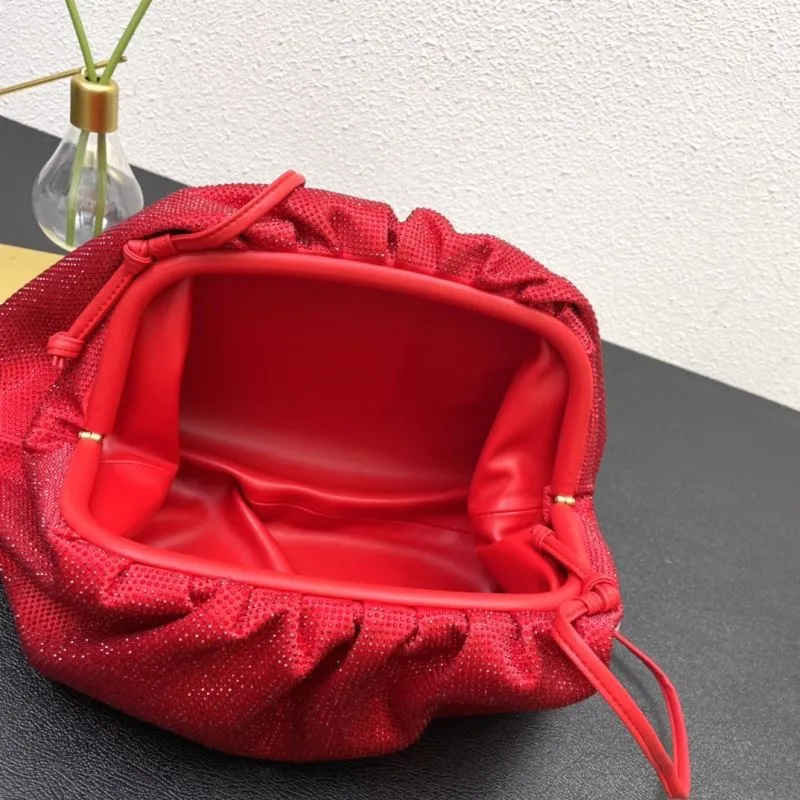 BV 9919 Large Red Satchel Bag - Image 8