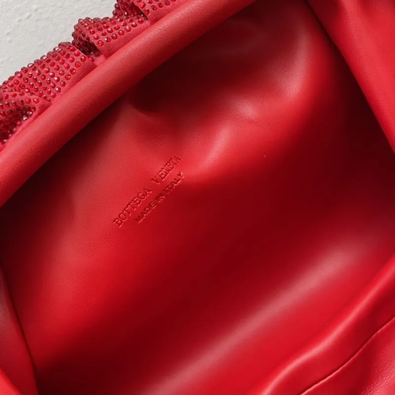 BV 9919 Large Red Satchel Bag - Image 9