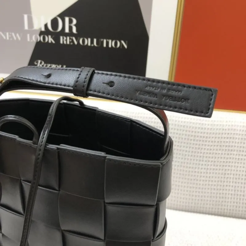 BV Black Woven Vertical Satchel Bag 9968 - Image 5