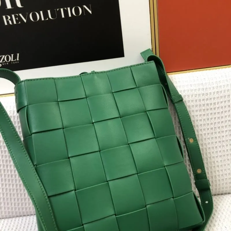 BV Green Woven Cassette Crossbody Bag 9968 - Image 4